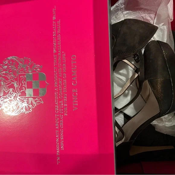 Vince Camuto Brown Shoes - Picture 3 of 6